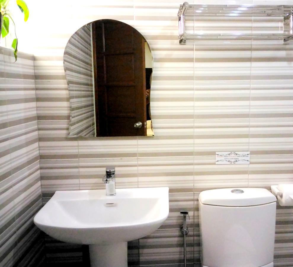 The Ambassador Hotel Tacloban Kültér fotó